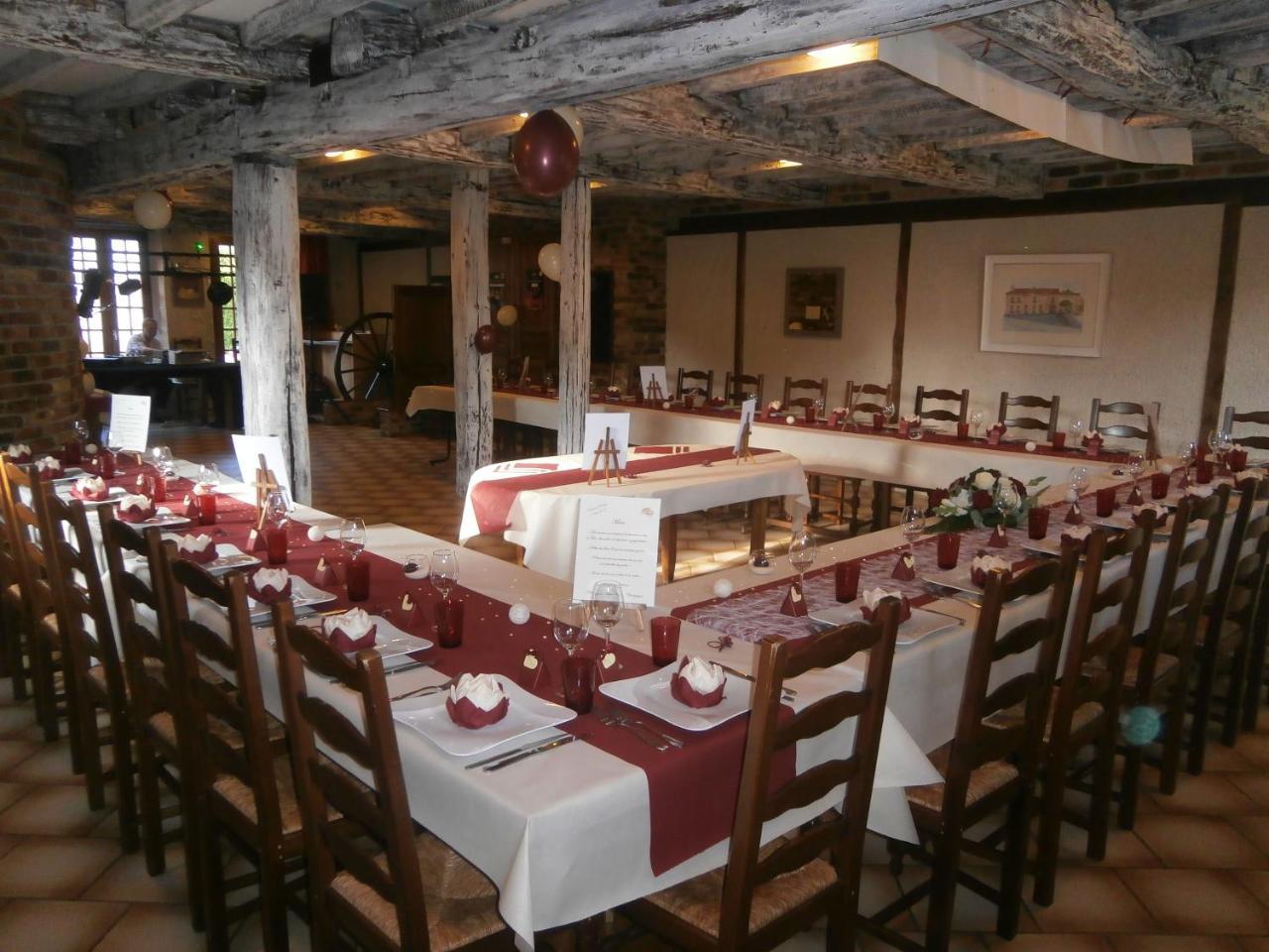 Auberge Du Pied Des Monts Grivy-Loisy Экстерьер фото